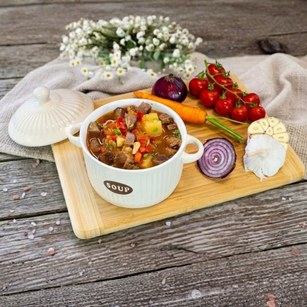 Ciorbă ţărănească de văcuţă